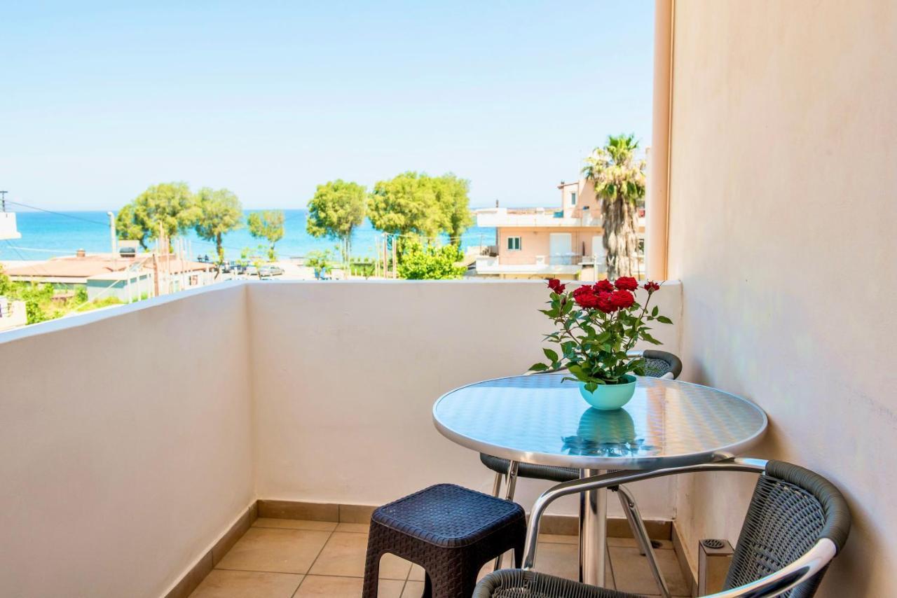 Pearl Seaside Cozy Apartments Ханя Екстериор снимка