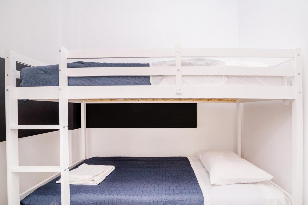 Pearl Seaside Cozy Apartments Ханя Екстериор снимка
