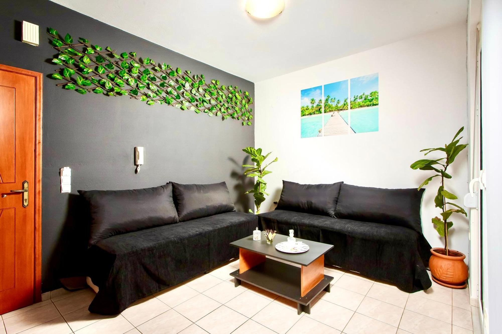 Pearl Seaside Cozy Apartments Ханя Екстериор снимка
