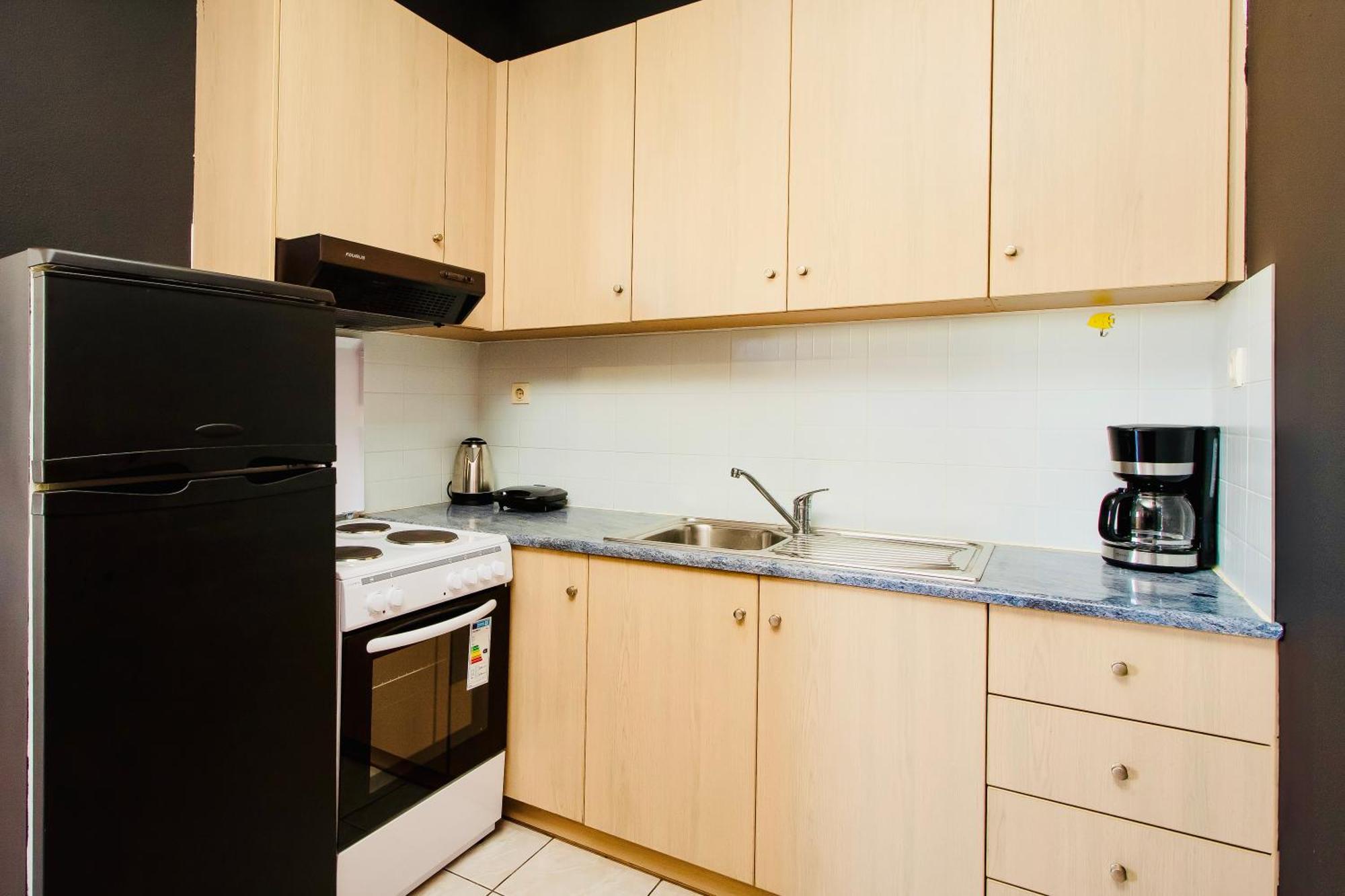 Pearl Seaside Cozy Apartments Ханя Екстериор снимка