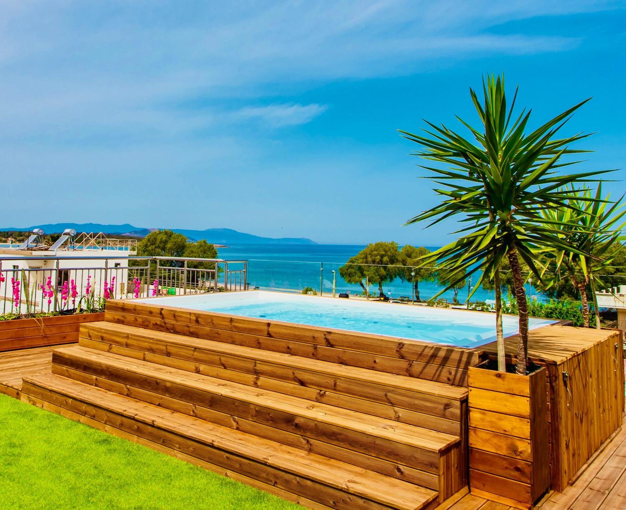 Pearl Seaside Cozy Apartments Ханя Екстериор снимка
