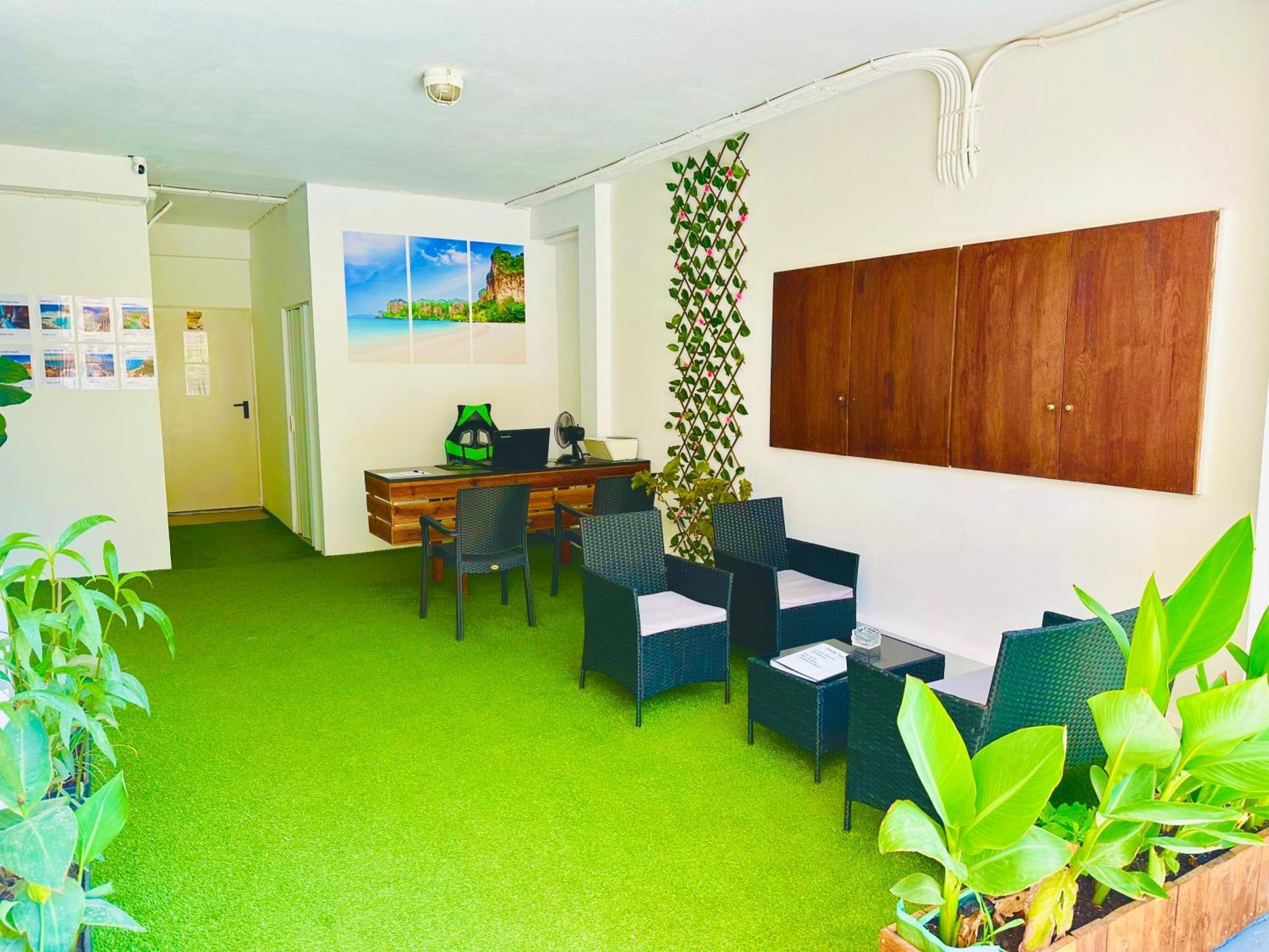 Pearl Seaside Cozy Apartments Ханя Екстериор снимка